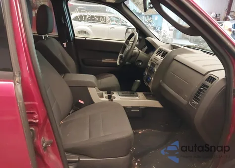 2011 Ford Escape Xlt из США, поврежденный, VIN 1FMCU9D74BKA09462